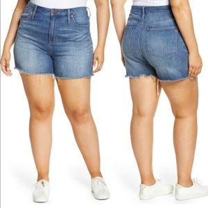 Madewell high rise denim shorts - size 30 - 98/2 cotton/elastane